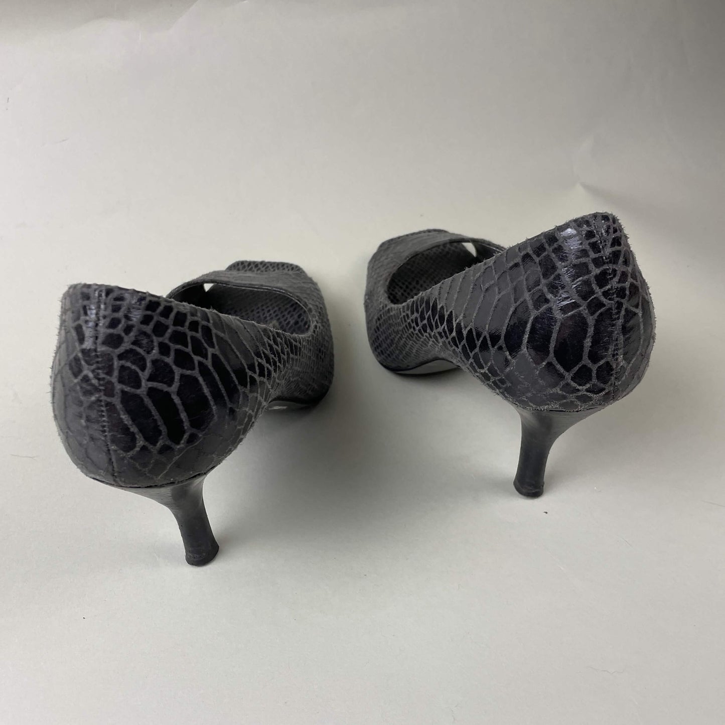 Tahari Open Toe Pumps Size 7.5