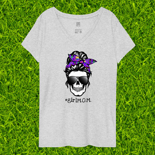 Women’s recycled v-neck t-shirt | #girlM.O.M. 2